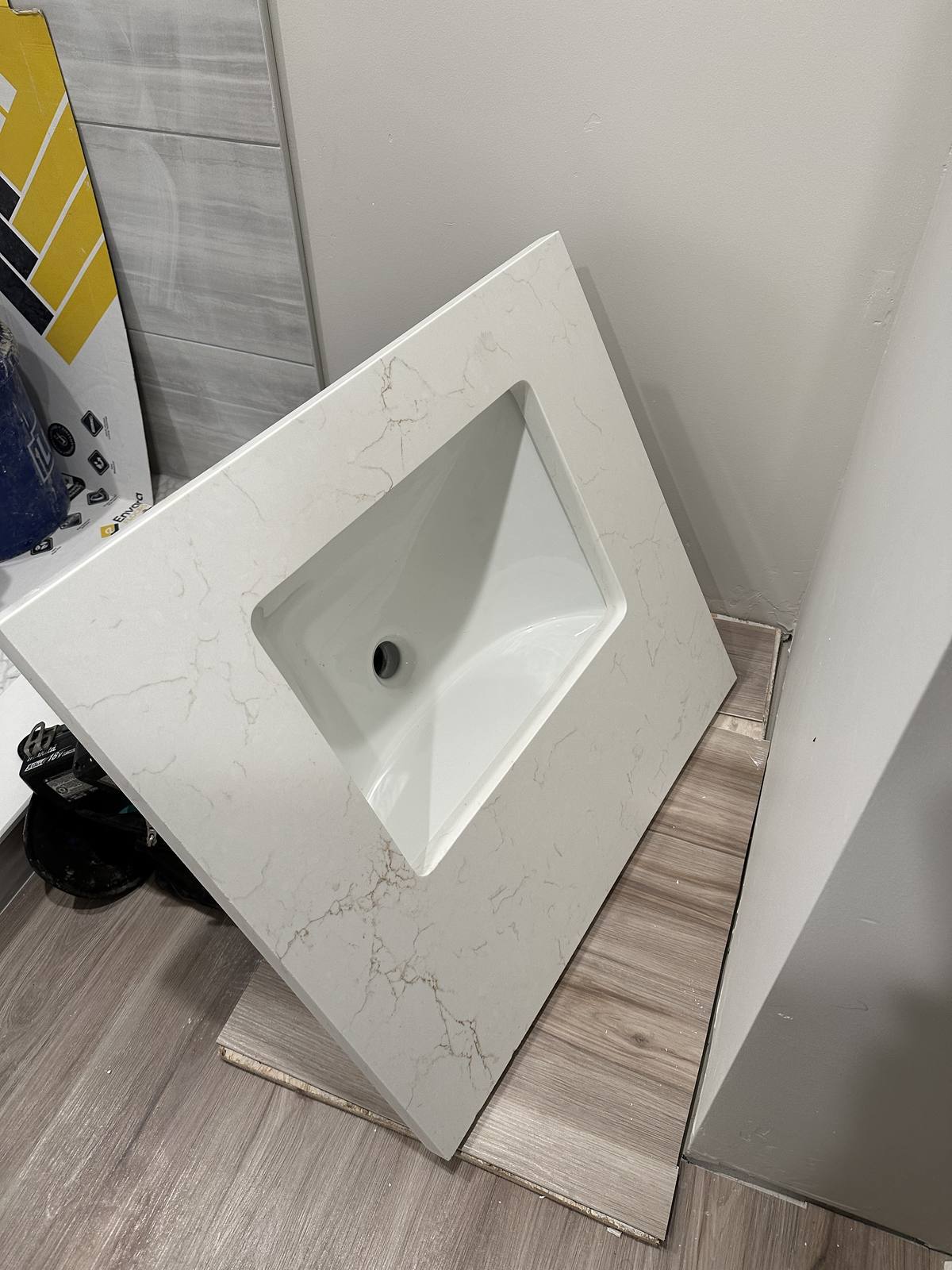 Bathroom material and tile selections